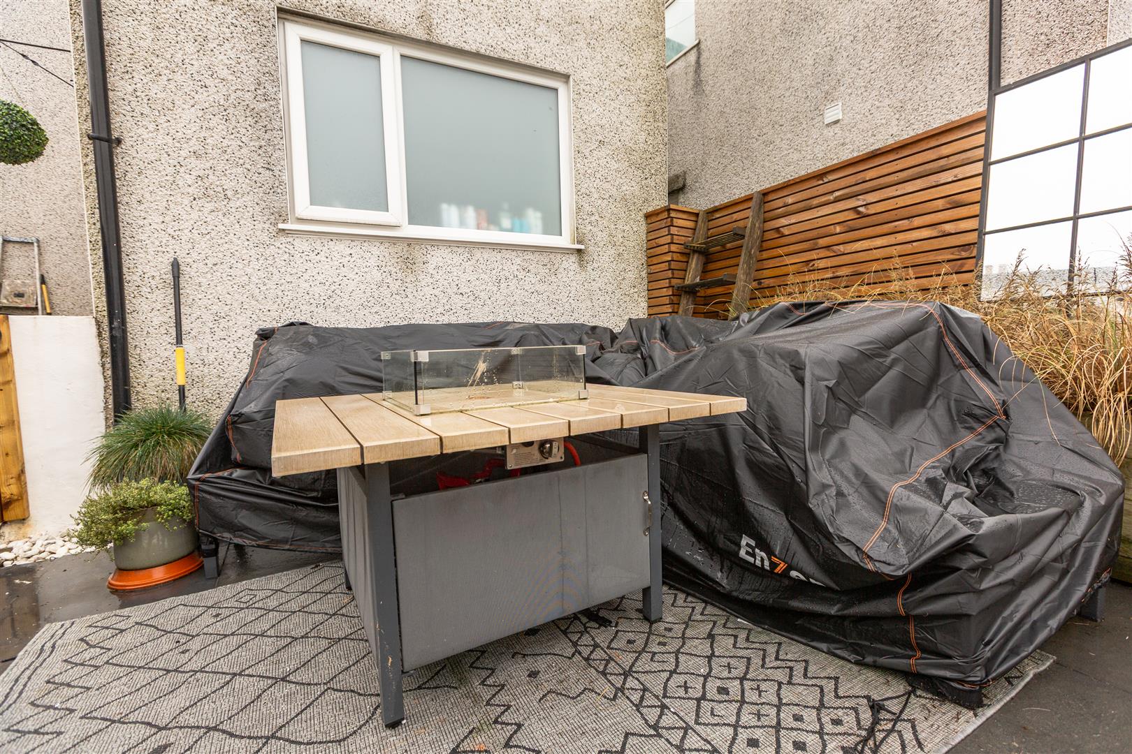 Vivian Street, Swansea, SA1 2LW